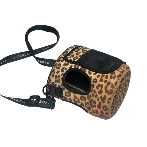 HydroJug Bottle Tye-Dye and Leopard Cheetah Sleeve Bundle - Picture 3 of 8